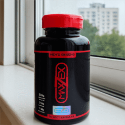Lọ Maxzex chính hãng Nga đặt bên cửa sổ ngập ánh sáng tự nhiên - Nhà thuốc Trung Thắng